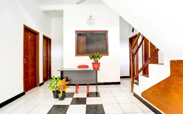 OYO 91773 Ab Homestay