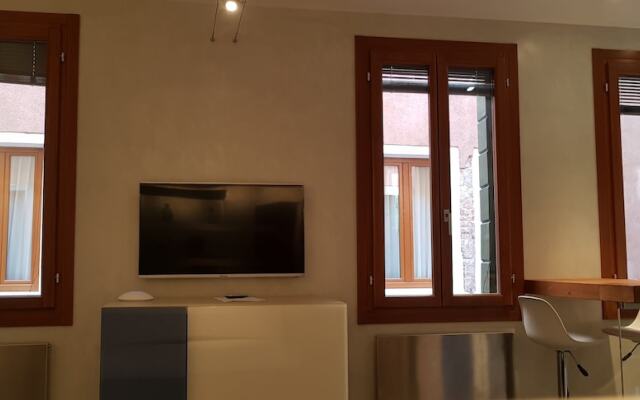 Regina Vittoria Frezzeria