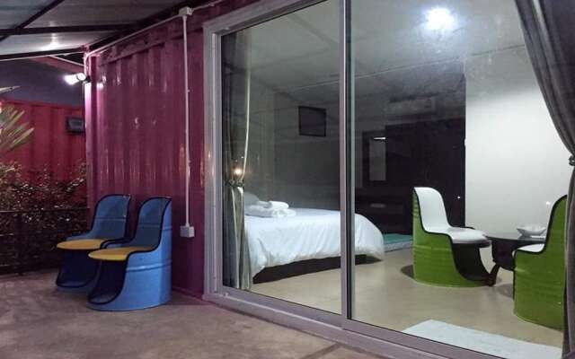 Mine Boxes Resort