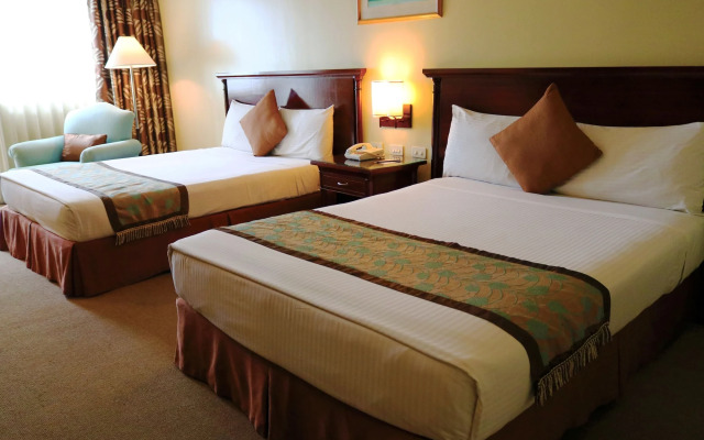 Oxford Suites Makati