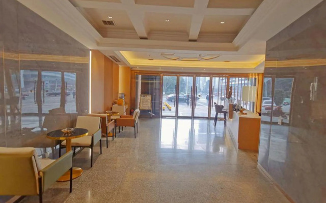 Haoke Hotel (Chengdu Wenjiang University Town Fengxihe Subway Station)