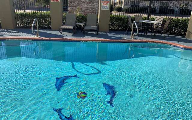Surestay Plus Hotel by Best Western Mesquite
