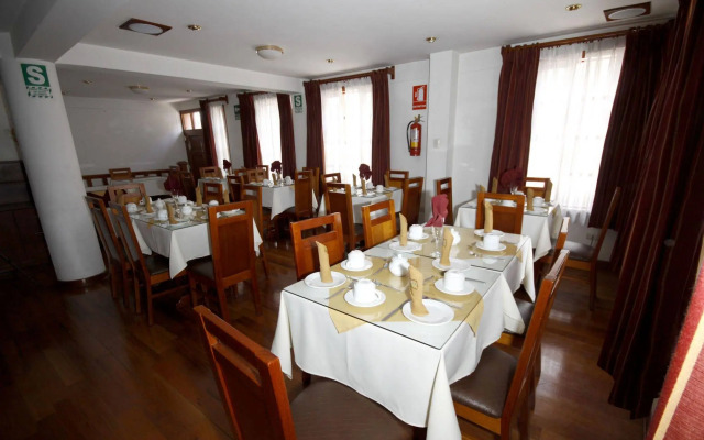 Hotel Kenamari