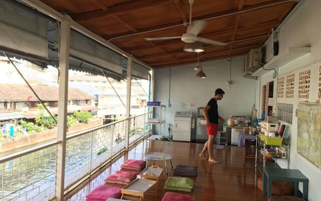 Baan Nampetch Hostel