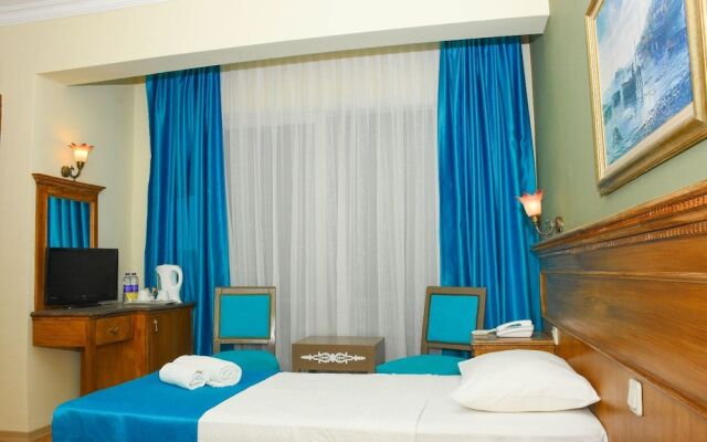 Ladonia Hotels Leo Beach Resort