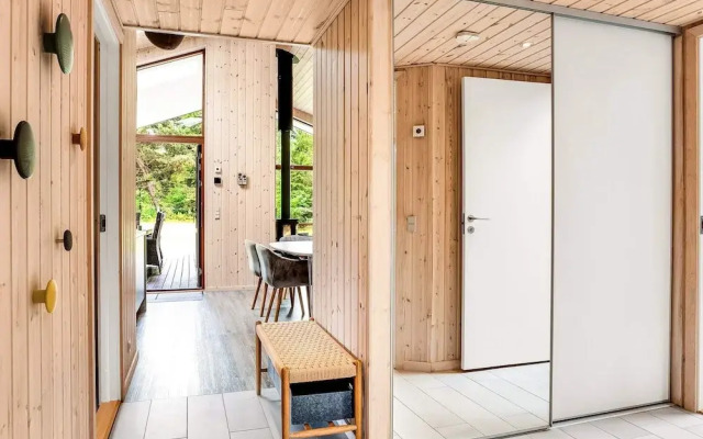 5 Star Holiday Home in Vaeggerlose