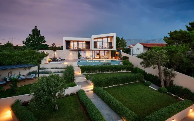 Villa Katina