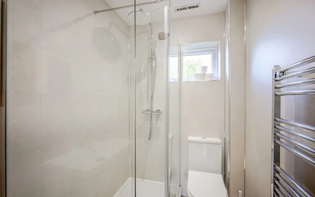 Impeccable 2-bed Apartment in Carlisle