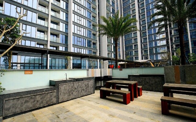 Sweet Apartment in Vinhomes Metropolis