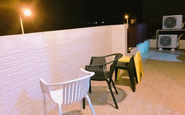 Jinduohai B&B