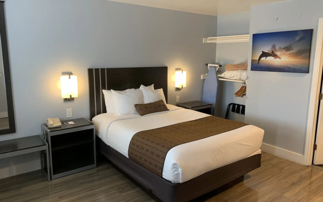 Pacific Inn