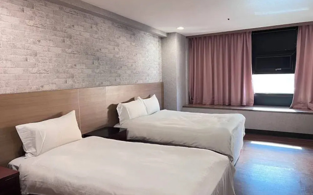 Gala Inn