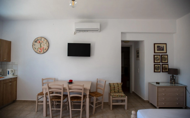 Abrami Traditional Villas & Studios