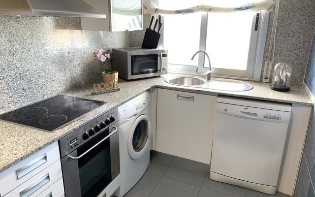 T&H Romana Salou Family Apartment