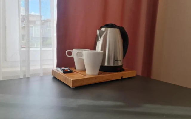 Smart Airport Hotel
