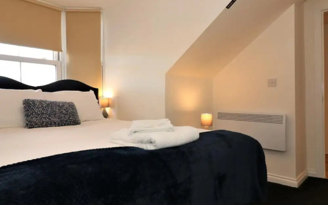 No 11 Bonnet Road - 2 Bed