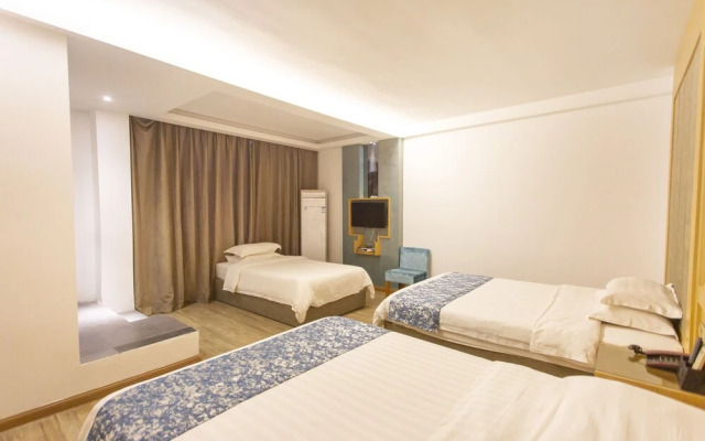 Zhangjiajie Heyday Hotel