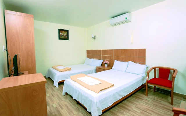 Lan Ha Hotel