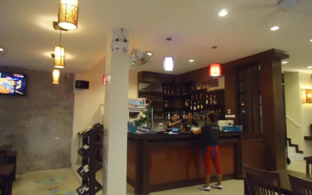 Arita House
