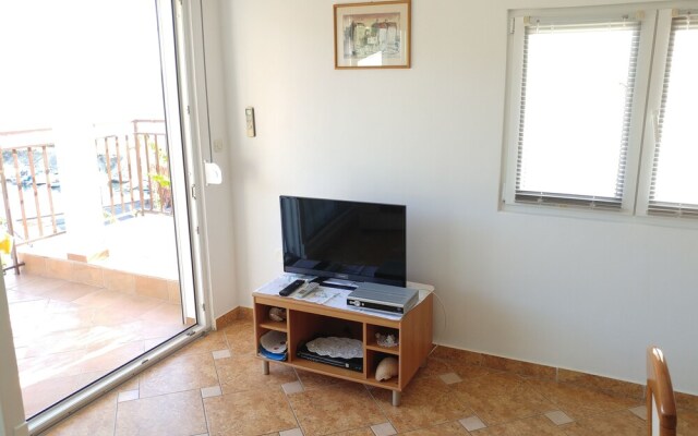 Astramaris Apartments