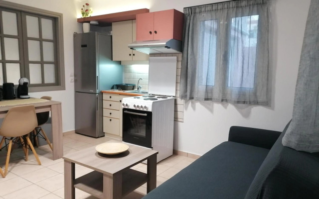 petite nafplio sofos apartment