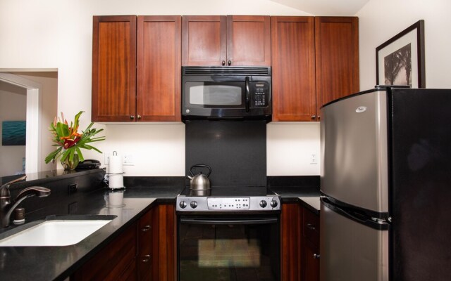 Aina Nalu I204 2 Bedroom Condo