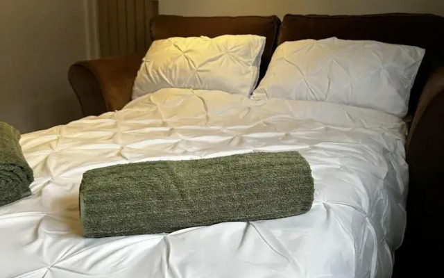 Entire Apartment Super King Bed Close To Town