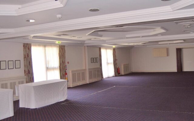 BEST WESTERN Brook Hotel