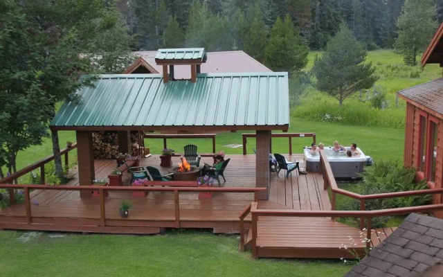 Glacier Bay Country Inn