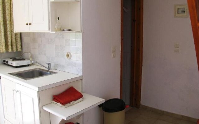 Loula Apartments
