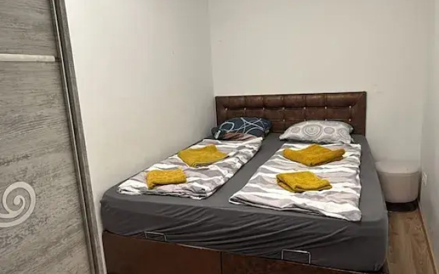 Cozy 1BR Apt with Lounge Central Vienna