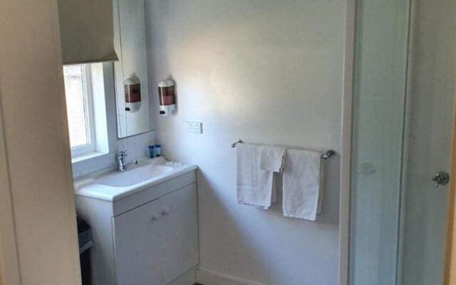 Seven Mile Beach Cabin and Caravan Park