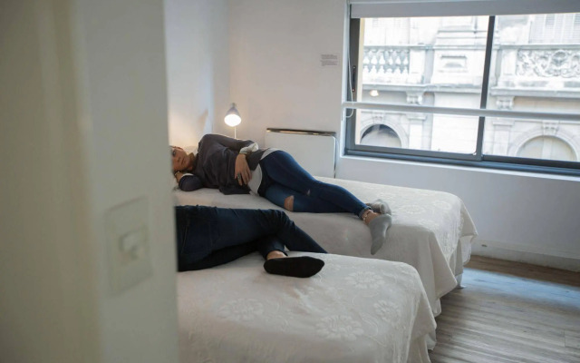 BA Stop Hotel House