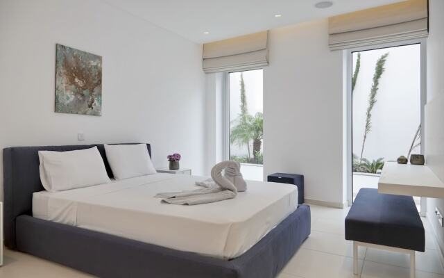 Elegance Beachfront Villa