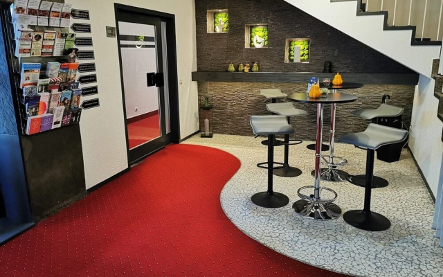Hotel Grille