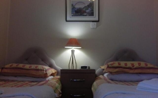 Roseglen Hotel