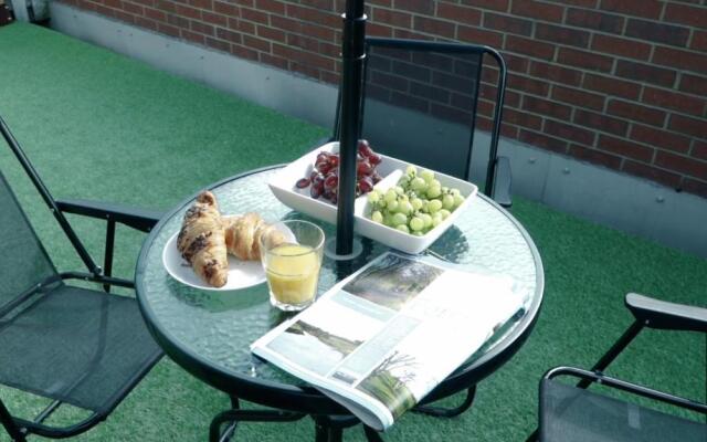 Blue Apartment, 2 Bedroom with Balcony, Netflix