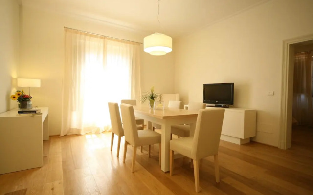 Palagio 18 in Chianti With Shared Pool