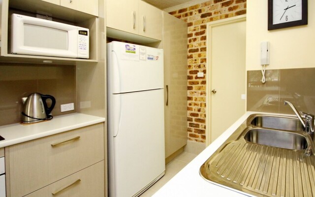 Bay Parklands, Unit 29,2 Gowrie Avenue