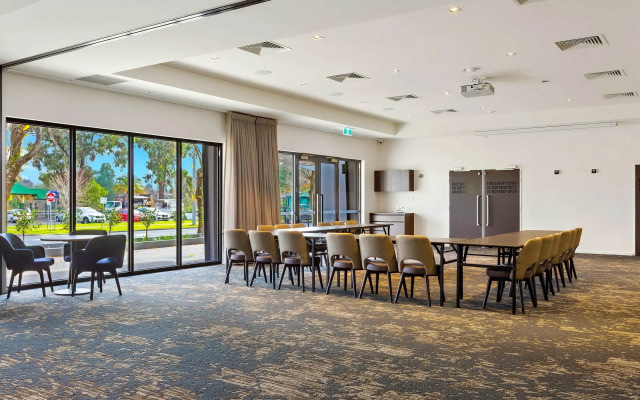 Quality Hotel Lakeside