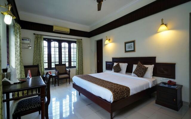 OYO 10638 Chandana Royal Resorts