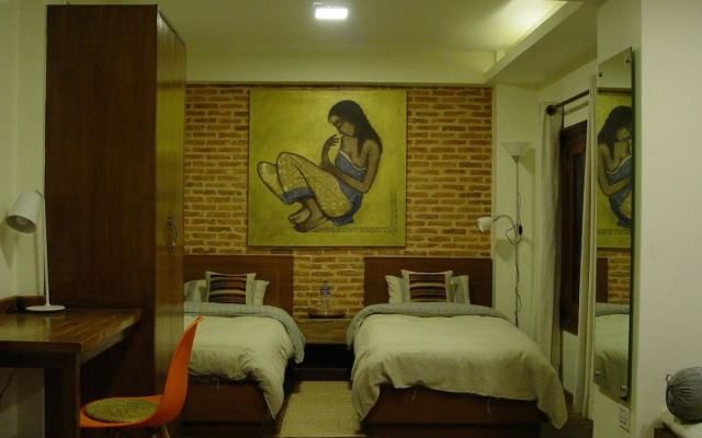 Tara Art House