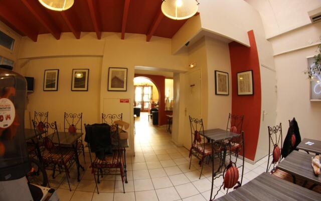 Hotel des Arts