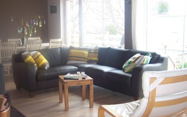 Luxurious Holiday Home in Heyd Durbuy with Sauna And Pool