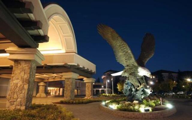 Seven Feathers Casino Resort