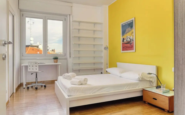 Stylish 2BR flat next to Navigli