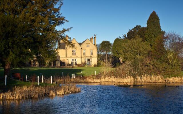 Classic Lodges - Bagden Hall Hotel