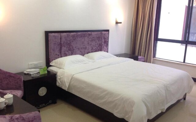 Guilin Yangshuo Jingying Huanle Village Holiday Inn