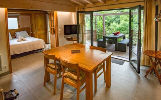 736 Independent House in the Forest