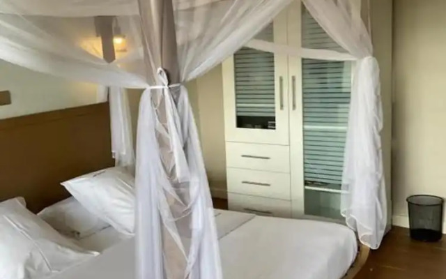Zebi Ecolodge